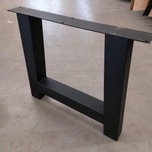 A-poot (buiten) - zwart gegalvaniseerd staal - koker: 10x10 cm