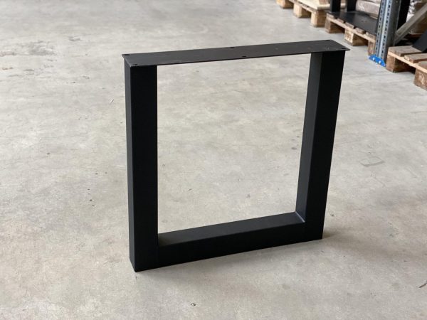 U-poot (smal) - zwart metaal - koker: 8x8 cm