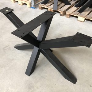 Matrixpoot BM6 (laag) - zwart metaal - 120 x 65 cm - koker: 8x8 cm