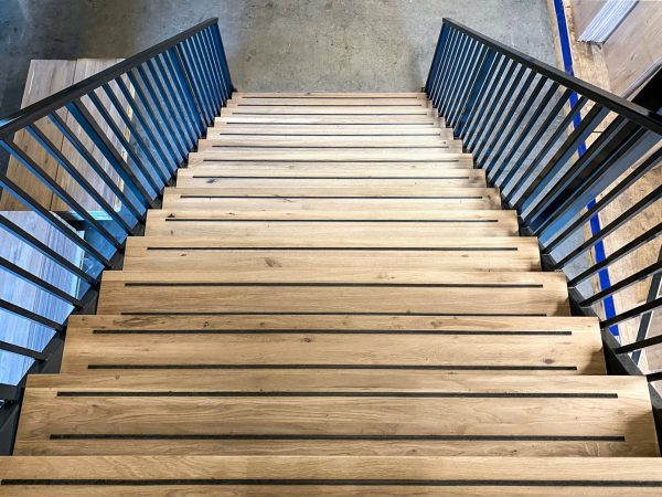 Overzet traptreden - Massief eiken - Antislip frezing - Afbeelding 4