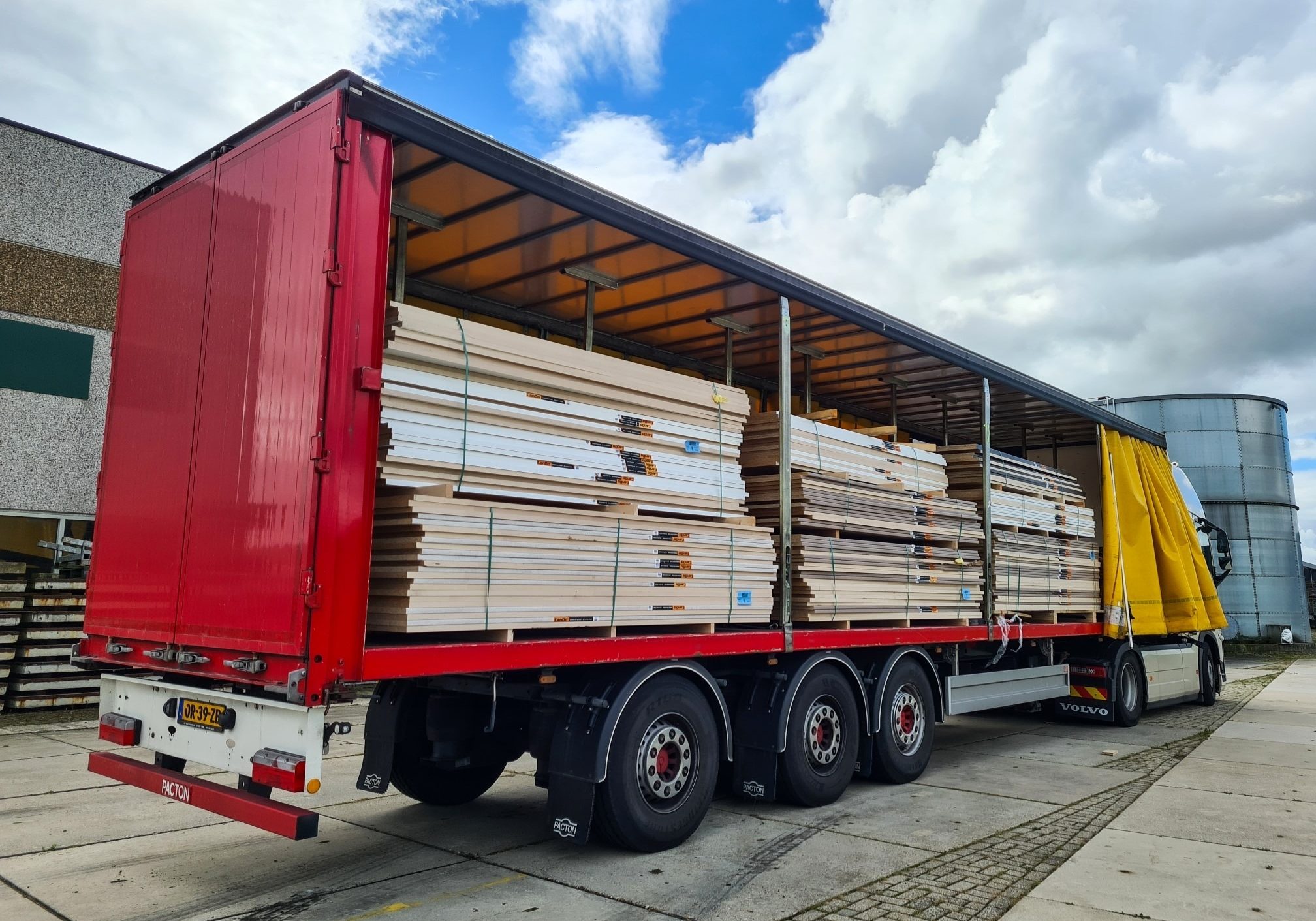 Werkbladen CanDo trailer 3 (Aangepast) Haal jouw nieuwe aanrechtblad / werkblad bij Bouwie. Werkbladen CanDo. Bouwie heeft een grote partij spaanplaat werkbladen van CanDo gekocht. Diverse kleuren in de winkel verkrijgbaar.